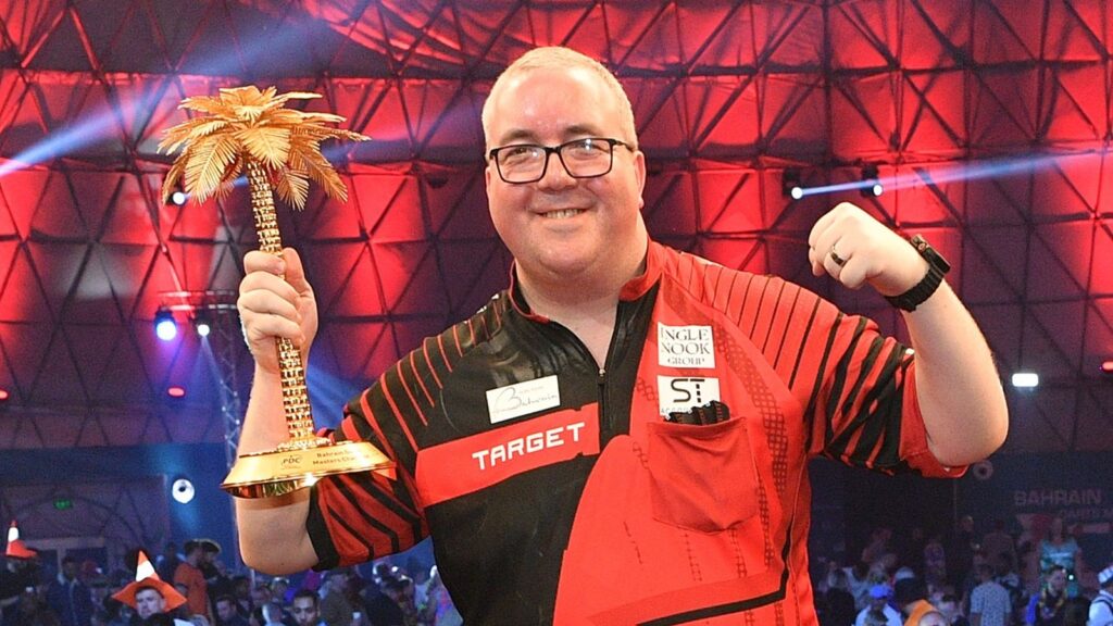 skysports-stephen-bunting-darts_6802555.jpg