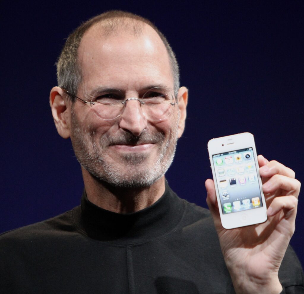 Steve_Jobs_Headshot_2010-CROP_cropped_2.jpg